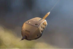 Guru Maggot Feeder Medium 55g -Visser Xpert Verkoopwinkel 47b714c7adbb1ec5