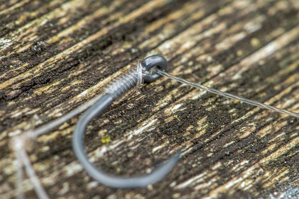 Korum Smokeshield Mono Hooklink 8lb/0,26mm (50m) 4 Korum Smokeshield Mono Hooklink 8lb/0,26mm (50m) - Afbeelding 2