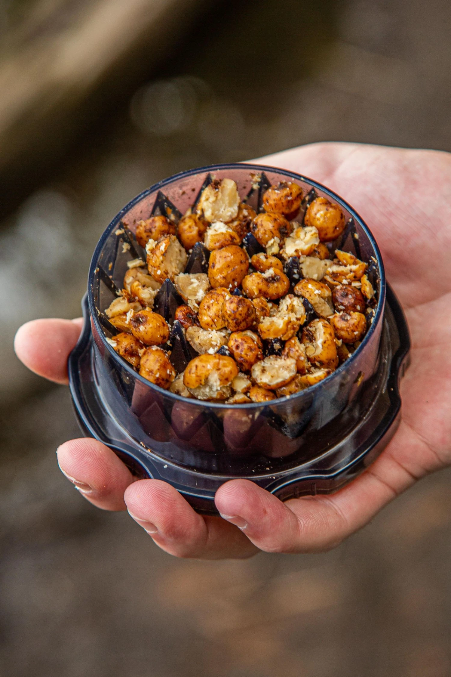 Ultimate Round Grinder Bait Crusher 10cm 3 Ultimate Round Grinder Bait Crusher 10cm