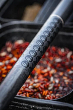 Guru Aventus F1 Landing Net Handle 2,7m -Visser Xpert Verkoopwinkel ab0ec9ff04971f36