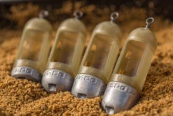 Guru Window Feeder - Large 50g + 60g